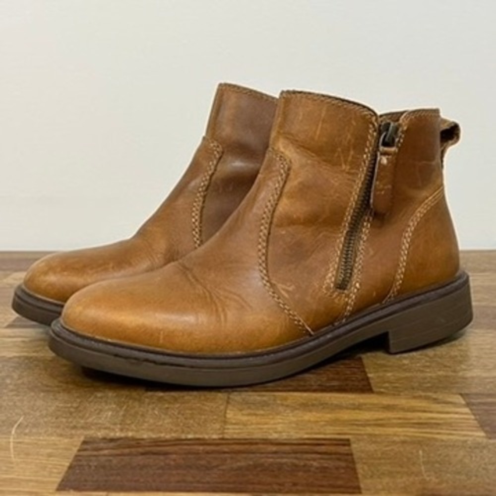 Cougar Brown Ankle Chelsea Boots